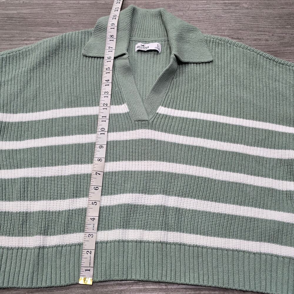 Hollister Green & White Striped Collared V Neck Crop Sweater - Picture 6 of 7